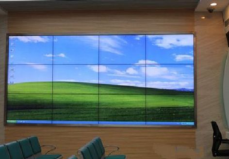 东至液晶拼接屏的另类用法。