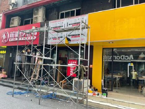 东至制作广告招牌如何避免它发黄？